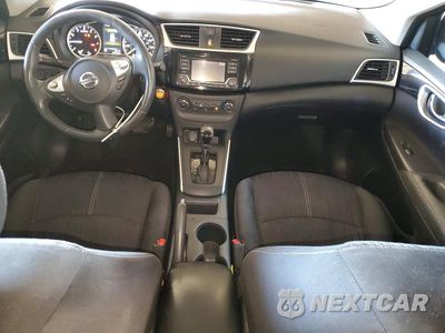 Zdjęcie 8 z 12 samochodu: 2017 NISSAN SENTRA SV VIN:3N1AB7AP2HY359535 - miniatura