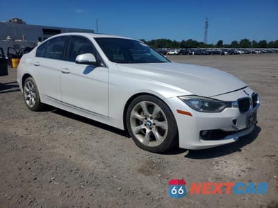 Czwarte zdjęcie samochodu z boku: 2015 BMW 335 I VIN:WBA3A9G57FNT09859 - miniatura