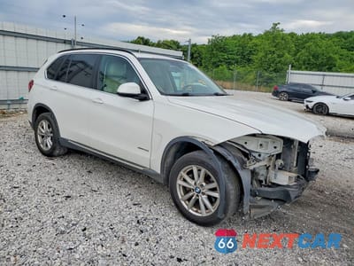 Czwarte zdjęcie samochodu z boku: 2015 BMW X5 XDRIVE35I VIN:5UXKR0C52F0P02687 - miniatura