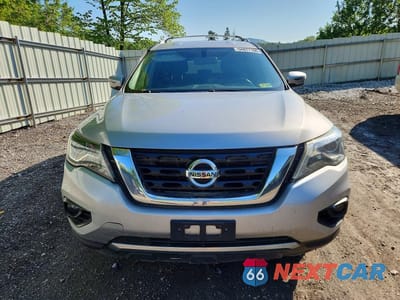 Piąte zdjęcie samochodu w środku: 2018 NISSAN PATHFINDER SV VIN:5N1DR2MM4JC606459 - miniatura