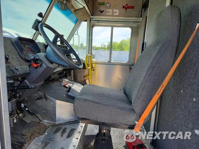 Zdjęcie 7 z 13 samochodu: 2022 FREIGHTLINER MT55G DELIVERY TRUCK VIN:4UZAC3GA6NCNK3715 - miniatura