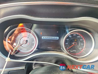 Zdjęcie 9 z 12 samochodu: 2018 DODGE CHARGER R VIN:2C3CDXCT3JH133434 - miniatura