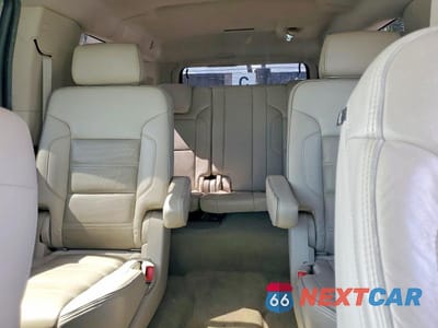 Zdjęcie 10 z 14 samochodu: 2016 GMC YUKON XL DENALI VIN:1GKS1HKJ0GR355013 - miniatura