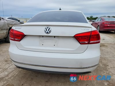 Zdjęcie 6 z 12 samochodu: 2012 VOLKSWAGEN PASSAT SE VIN:1VWBN7A39CC036457 - miniatura