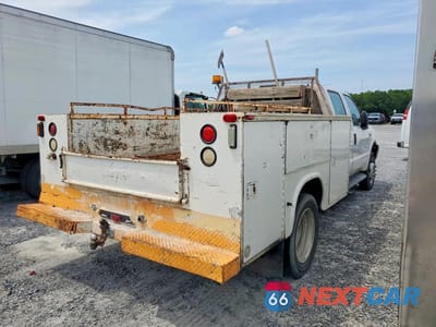 Trzecie zdjęcie samochodu z tyłu: 2000 FORD F450 SUPER DUTY VIN:1FDXW47F7YED83461 - miniatura