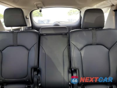 Zdjęcie 10 z 13 samochodu: 2025 HONDA PILOT TOURING VIN:5FNYG1H73SB032659 - miniatura
