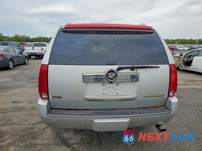 Zdjęcie 6 z 13 samochodu: 2010 CADILLAC ESCALADE ESV PREMIUM VIN:1GYUKJEF8AR260801 - miniatura