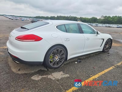 Trzecie zdjęcie samochodu z tyłu: 2015 PORSCHE PANAMERA SE HYBRID VIN:WP0AD2A75FL041229 - miniatura