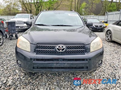 Piąte zdjęcie samochodu w środku: 2008 TOYOTA RAV4 BASE VIN:JTMBD35V485127089 - miniatura