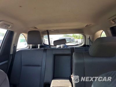 Zdjęcie 10 z 13 samochodu: 2019 TOYOTA HIGHLANDER LE VIN:5TDZARFH9KS043130 - miniatura