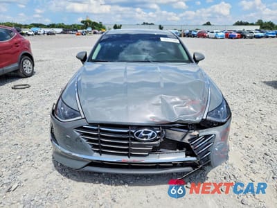 Piąte zdjęcie samochodu w środku: 2021 HYUNDAI SONATA SE VIN:5NPEG4JA0MH119174 - miniatura