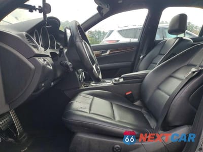Zdjęcie 7 z 13 samochodu: 2012 MERCEDES-BENZ C 300 4MATIC VIN:WDDGF8BB8CR210944 - miniatura