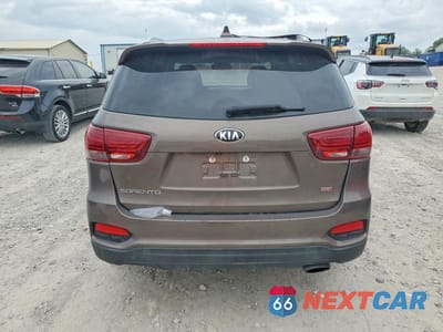 Zdjęcie 6 z 13 samochodu: 2019 KIA SORENTO LX VIN:5XYPGDA33KG436607 - miniatura