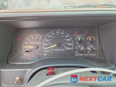 Zdjęcie 9 z 12 samochodu: 1998 GMC SIERRA K1500 VIN:2GTEK19R4W1503681 - miniatura