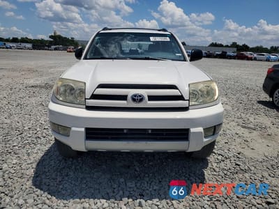 Piąte zdjęcie samochodu w środku: 2004 TOYOTA 4RUNNER SR5 VIN:JTEZU14R340037944 - miniatura