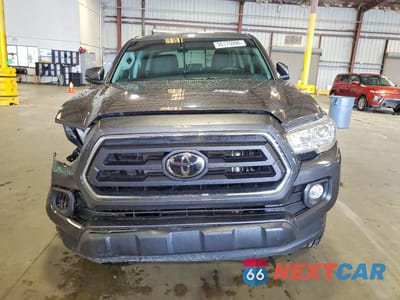 Piąte zdjęcie samochodu w środku: 2022 TOYOTA TACOMA SR5 V6 VIN:3TMCZ5AN1NM454062 - miniatura