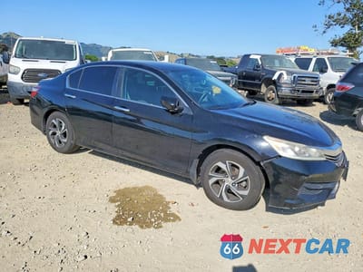 Czwarte zdjęcie samochodu z boku: 2016 HONDA ACCORD LX VIN:1HGCR2F33GA186655 - miniatura