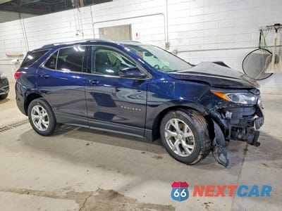 Czwarte zdjęcie samochodu z boku: 2020 CHEVROLET EQUINOX LT VIN:3GNAXVEX4LS596723 - miniatura