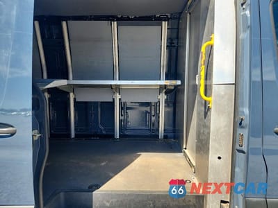 Zdjęcie 11 z 13 samochodu: 2019 MERCEDES BENZ SPRINTER 2500 DELIVERY VAN VIN:WD4PF1CD6KP145691 - miniatura