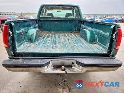 Zdjęcie 6 z 12 samochodu: 1999 GMC SIERRA K1500 VIN:1GTEK19R9XR502387 - miniatura
