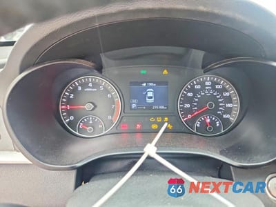 Zdjęcie 8 z 11 samochodu: 2020 KIA OPTIMA S VIN:5XXGT4L37LG418089 - miniatura