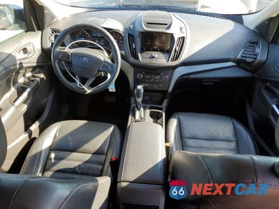 Zdjęcie 8 z 13 samochodu: 2018 FORD ESCAPE SEL VIN:1FMCU9HD6JUC04692 - miniatura