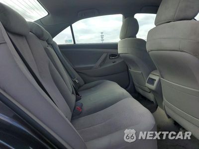 Zdjęcie 10 z 12 samochodu: 2010 TOYOTA CAMRY LE VIN:4T1BF3EK9AU070573 - miniatura