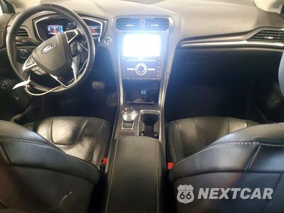 Zdjęcie 8 z 12 samochodu: 2019 FORD FUSION TITANIUM VIN:3FA6P0RU2KR209244 - miniatura