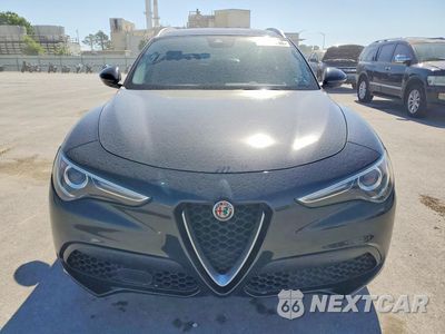 Piąte zdjęcie samochodu w środku: 2018 ALFA ROMEO STELVIO VIN:ZASFAKAN1J7B74253 - miniatura