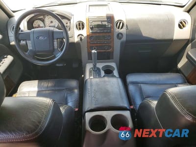 Zdjęcie 8 z 12 samochodu: 2004 FORD F150 SUPERCREW VIN:1FTPW14524KC00705 - miniatura
