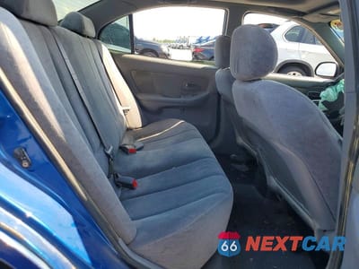 Zdjęcie 10 z 13 samochodu: 2005 HYUNDAI ELANTRA GLS VIN:KMHDN46D25U042184 - miniatura