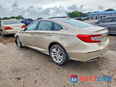 Drugie zdjęcie samochodu z przodu: 2018 HONDA ACCORD LX VIN:1HGCV1F11JA162401 - miniatura
