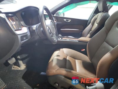 Zdjęcie 7 z 13 samochodu: 2023 VOLVO XC60 PLUS VIN:YV4L12RN3P1354231 - miniatura