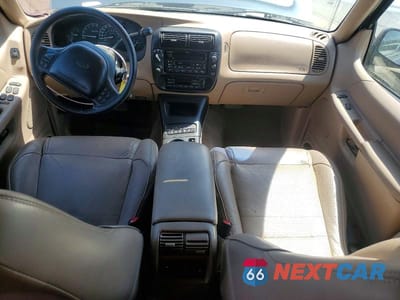 Zdjęcie 8 z 13 samochodu: 1998 FORD EXPLORER VIN:1FMZU34E9WZA88114 - miniatura