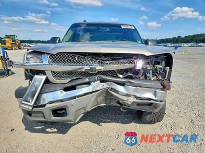 Piąte zdjęcie samochodu w środku: 2003 CHEVROLET SILVERADO C1500 VIN:1GCEC19T23Z189329 - miniatura