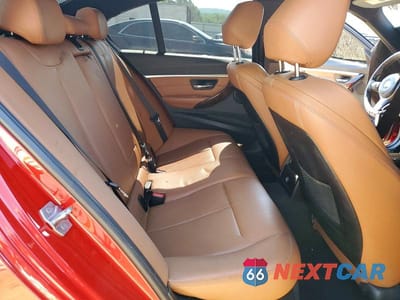 Zdjęcie 10 z 13 samochodu: 2017 BMW 330 XI VIN:WBA8D9G39HNU62628 - miniatura