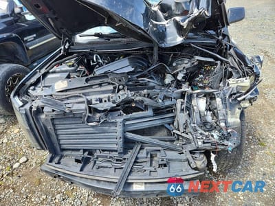 Zdjęcie 12 z 14 samochodu: 2019 CHEVROLET SUBURBAN C1500 LT VIN:1GNSCHKC0KR130159 - miniatura