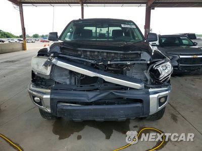 Piąte zdjęcie samochodu w środku: 2014 TOYOTA TUNDRA SR5 VIN:5TFUW5F14EX392041 - miniatura