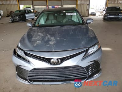 Piąte zdjęcie samochodu w środku: 2024 TOYOTA CAMRY XLE VIN:4T1F11AK4RU896804 - miniatura