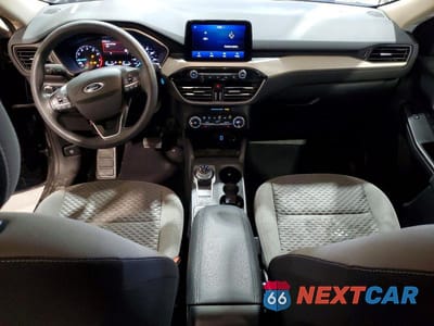 Zdjęcie 8 z 14 samochodu: 2020 FORD ESCAPE SE VIN:1FMCU9G61LUC14083 - miniatura