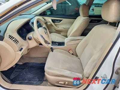 Zdjęcie 7 z 12 samochodu: 2013 NISSAN ALTIMA 2.5 VIN:1N4AL3AP9DC105266 - miniatura