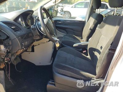 Zdjęcie 6 z 12 samochodu: 2018 DODGE GRAND CARAVAN SE VIN:2C4RDGBGXJR303745 - miniatura