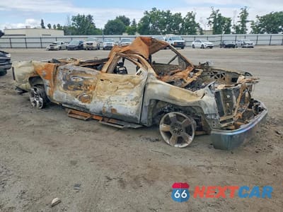 Czwarte zdjęcie samochodu z boku: 2014 CHEVROLET SILVERADO C1500 LT VIN:3GCPCREC8EG370371 - miniatura