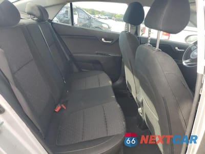 Zdjęcie 10 z 12 samochodu: 2019 KIA RIO S VIN:3KPA24AB3KE227344 - miniatura