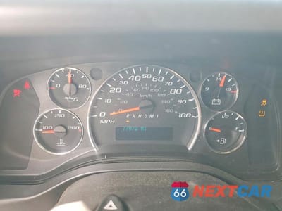 Zdjęcie 9 z 13 samochodu: 2018 CHEVROLET EXPRESS 2500 CARGO DELIVERY VAN VIN:1GCWGAFP4J1344555 - miniatura