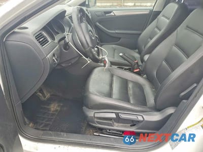 Zdjęcie 7 z 12 samochodu: 2017 VOLKSWAGEN JETTA SE VIN:3VWDB7AJ1HM415801 - miniatura