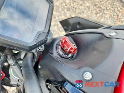 Zdjęcie 8 z 9 samochodu: 2024 KAWASAKI ZR900 F VIN:ML5ZRDF18RDA69705 - miniatura
