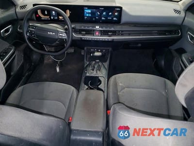 Zdjęcie 8 z 13 samochodu: 2025 KIA K4 LXS VIN:3KPFT4DE6SE066433 - miniatura