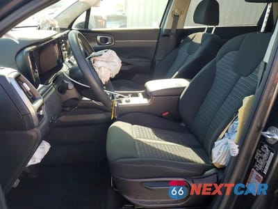 Zdjęcie 7 z 14 samochodu: 2022 KIA SORENTO LX VIN:5XYRGDLC0NG080806 - miniatura