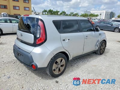 Trzecie zdjęcie samochodu z tyłu: 2015 KIA SOUL BASE VIN:KNDJN2A26F7762864 - miniatura